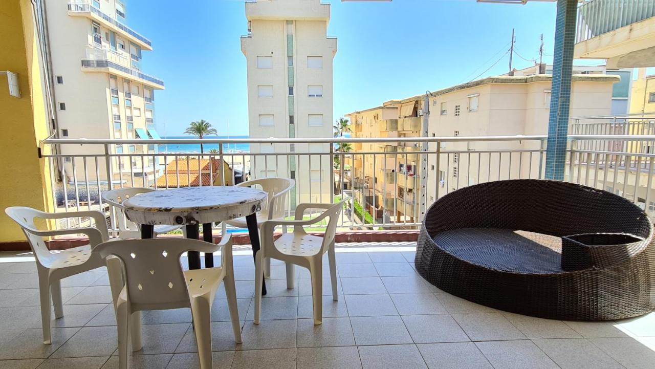 Apartament Bonanza - 40 Metros De La Playa! Gandia Zewnętrze zdjęcie