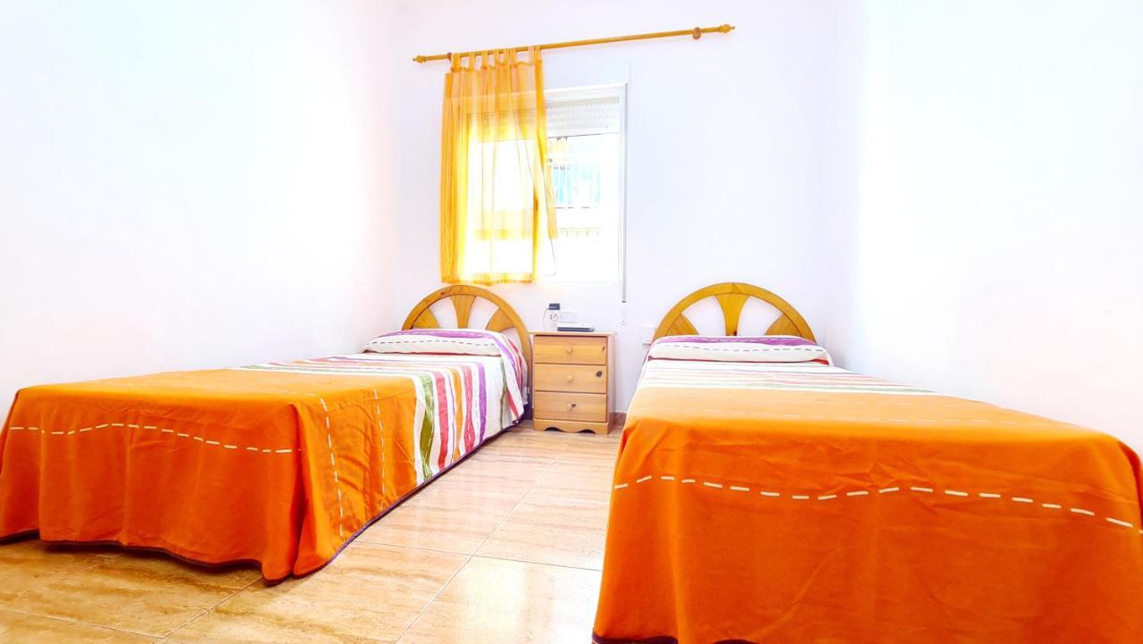 Apartament Bonanza - 40 Metros De La Playa! Gandia Zewnętrze zdjęcie
